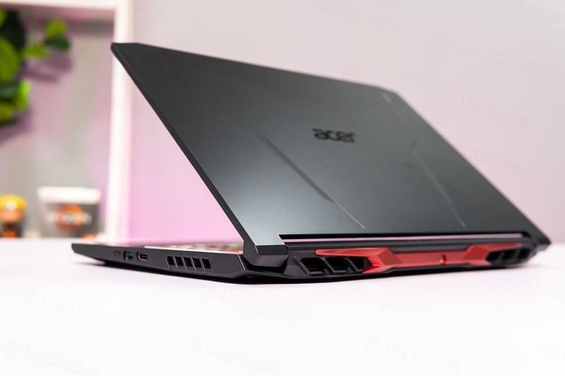 Acer Nitro 5