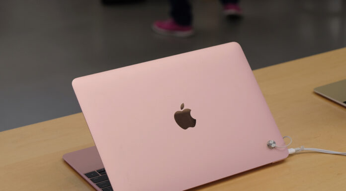 Giới thiệu top 5 mẫu macbook màu hồng được giới trẻ ưa chuộng nhất Macbook màu hồng nữ tính